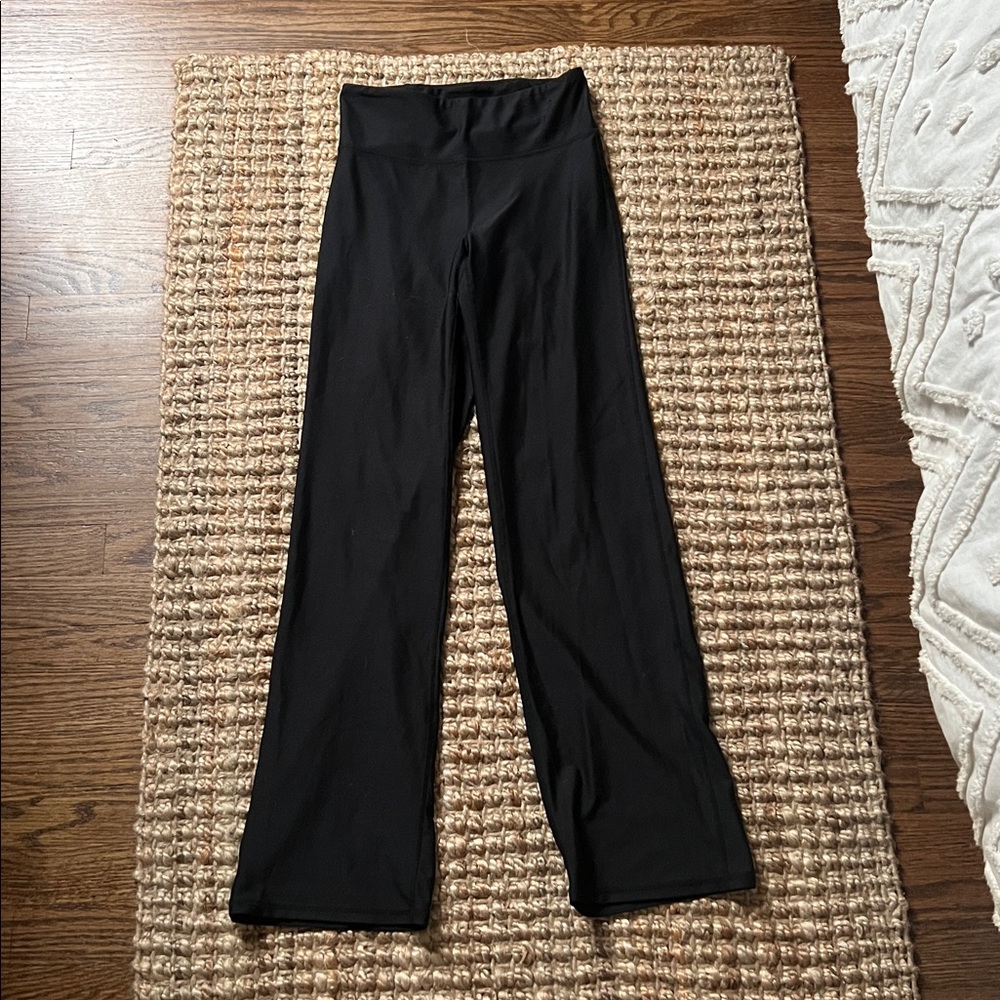 Black High-Waisted Leggings